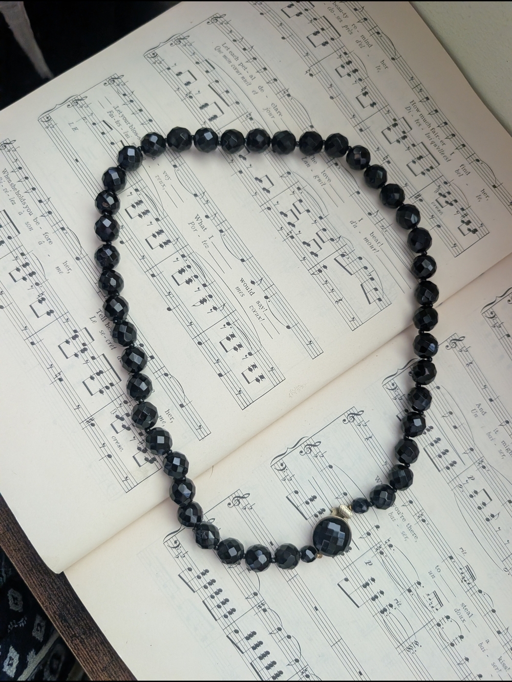 Classic Black Faceted Bead Necklace - Women Jewelry